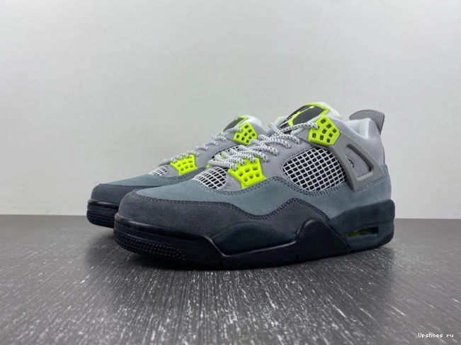 CT5342-007 4  Retro  SE 95 Jordan Neon 0717